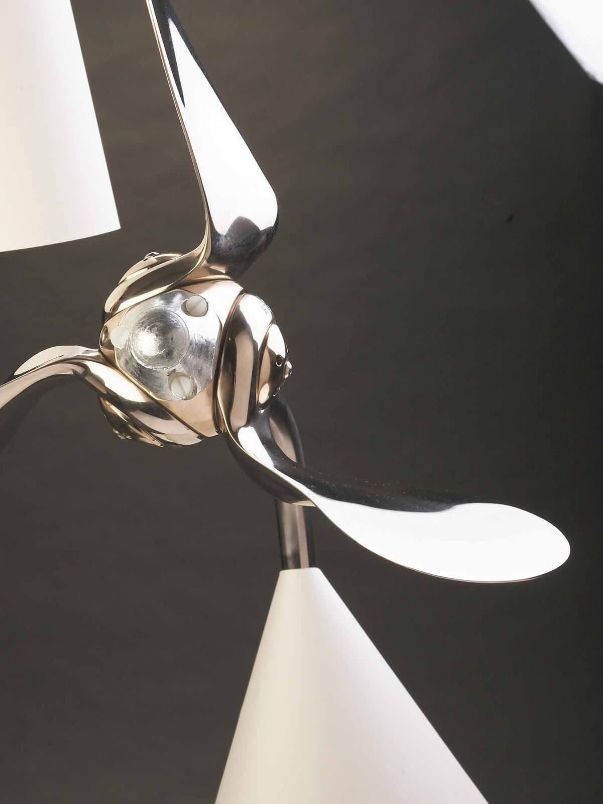 Autoprop with blades feathered, studio portrait